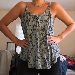 Sz M Floral Top